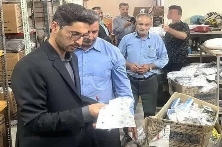 شناسایی یک کارگاه تولید قطعات تقلبی با بستهبندی ایرانخودرو